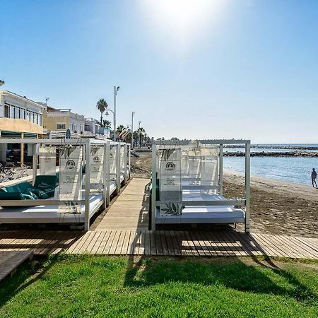 Hotel La Chancla Malaga Bagian luar foto