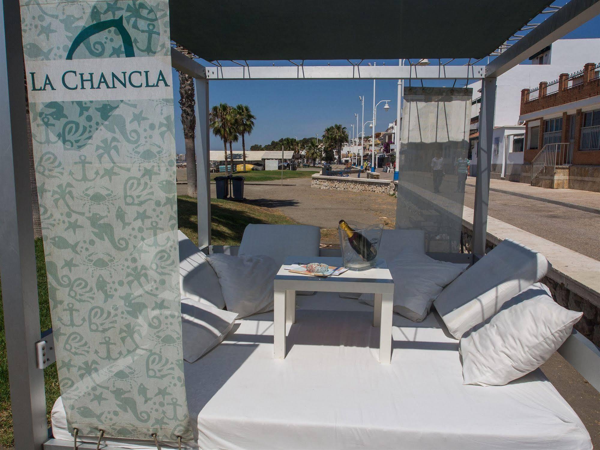 Hotel La Chancla Malaga Bagian luar foto